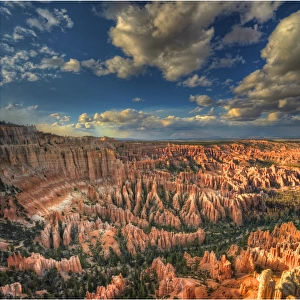 A scenic view at Dusk, in the Bryce Canyon national park, Utah, USA