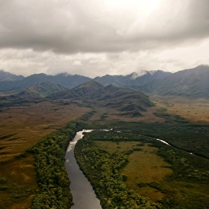 Southwest National Park stream and mountains view