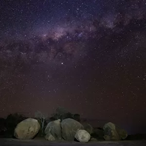 Stars and Milky way at Wave Rock, one of the most perfect spot in Western australia to