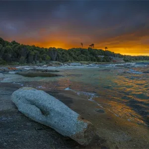 Sunrise at Blue Rocks on Flinders Island, Bass Strait, Tasmania