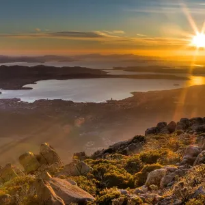 Sunrise over Hobart, Tasmania Sunrise over Hobart, Tasmania