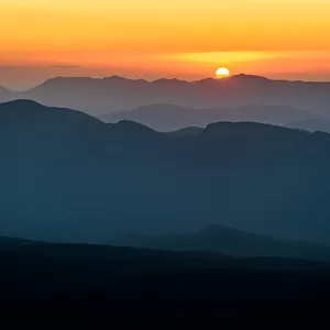 Sunrise from the top of Sundial Peak in Southern Grampians, Victoria