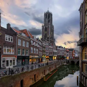 Sunrise View of the Dom Tower and the Vismarkt-Choorstraat Along Oudegracht, Utrecht, Netherlands