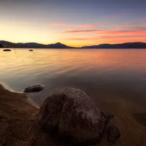 Sunset at Lake Jindabyne Sunset at Lake Jindabyne