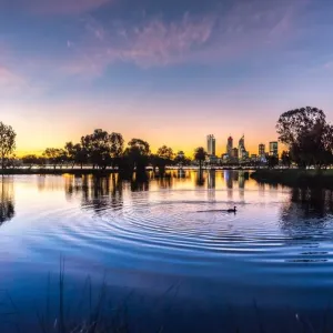 Puesta de sol en Perth, Australia Occidental. Puesta de sol en Perth, Australia Occidental.
