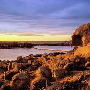 Sunset View of Granite Island and Causeway Bridge, Victor Harbor, Fleurieu Peninsula, South Australia Sunset View of Granite Island and Causeway Bridge, Victor Harbor, Fleurieu Peninsula, South Australia