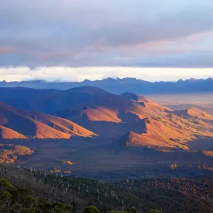 Sunset view to the Western Arthurs Sunset view to the Western Arthurs
