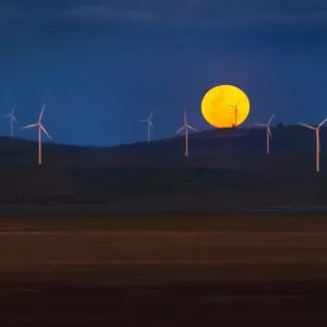 Super moon Super moon