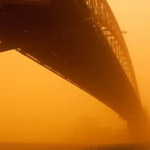 Sydney Harbour Bridge Turns Red Sydney Harbour Bridge Turns Red