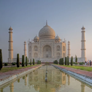 Taj Mahal sunrise water reflections