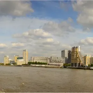 Images Dated 2011 September: 15 Sep 2011