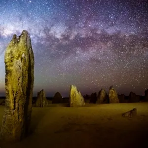 Venus rising over Pinnacle Desert