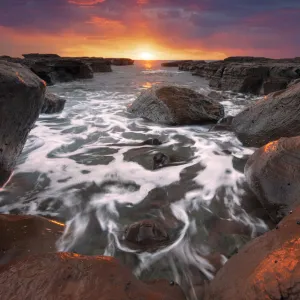 Vertical Dawn @ Kiama Surf, Australia