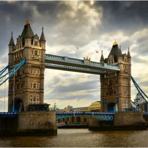 Images Dated 2011 September: 16 Sep 2011