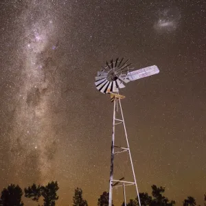 Windmill and milkway aligned Windmill and milkway aligned