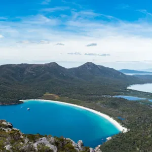 Wineglass Bay, Freycinet National Park, Tasmania