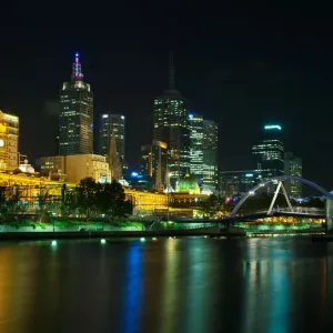 Yarra River, Melbourne at night Yarra River, Melbourne at night