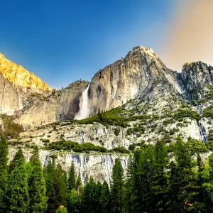 Yosemite Falls at sunrise Yosemite Falls at sunrise