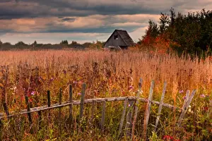 Cottage Prints: Abandoned cottage in Russia