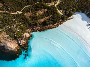 Images Dated 25th July 2022: Aerial View of Duke of Orleans Bay, Esperance Western Australia - 4K DRONE PHOTO
