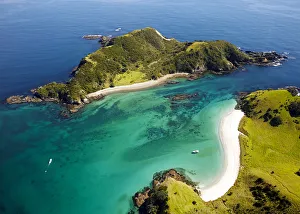 Aerial view of Okahu Island Aerial view of Okahu Island