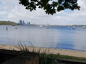 An afternoon at Matilda Bay in Perth with beautiful calm waters on a hot sunny