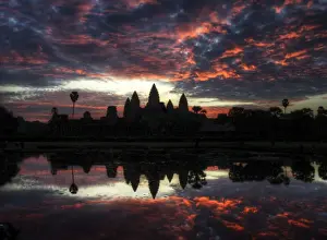 Angkor Wat temple sunrise reflections