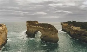 Natural Arch Prints: Twelve Apostles, Great Ocean Road