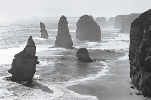 Natphotos Collection: Twelve Apostles, Great Ocean Road, Victoria, Australia