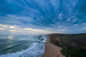 Reserve Prints: The Twelve Apostles, Victoria, Australia