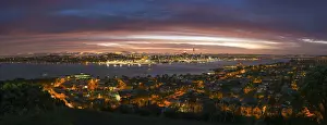 Auckland City - Stunning twilight show