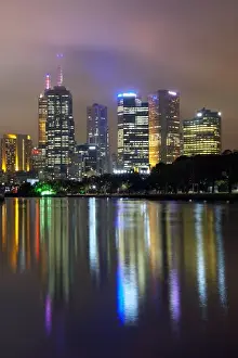 Business Prints: Australia, Melbourne, Yarra river and cityscape illuminated at dusk