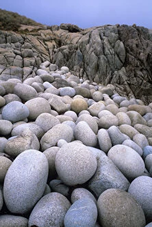 Images Dated 22nd March 2007: Australia, Tasmania, Flinders Island, eroded granite rocks on coast