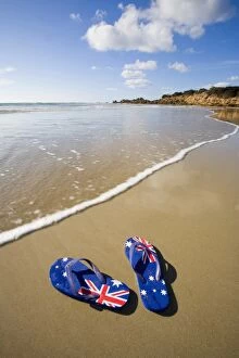 Images Dated 14th July 2014: Australian flag thongs on beach