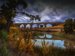 Images Dated 2nd May 2021: Autumnal colours of the season at Malmsbury, in Victoria, Australia