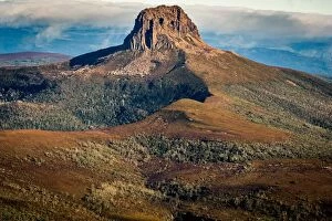 Images Dated 18th June 2016: Barn Bluff, Cradle Mountain National Park, Tasmania