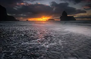 Naphak Modhiran Prints: Beautiful New Zealand