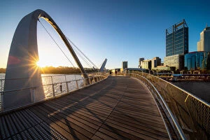 Images Dated 18th February 2019: Beautiful View of Perth City Centre From Swan River with Elizabeth Quay and Skyscraper