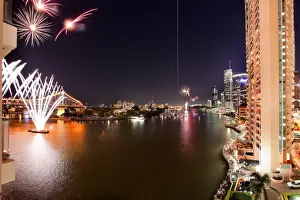 Garry Schlatter Prints: Brisbane Riverfire Fireworks display