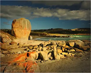 Castle Rock and the colourful coastline at Marshall bay, Flinders Island, Bass Strait, Tasmania