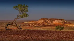 The Colourful and dramatic hill formations of the Breakaways, near Coober Pedy, in South Australia