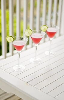 Images Dated 14th July 2014: Cosmopolitans