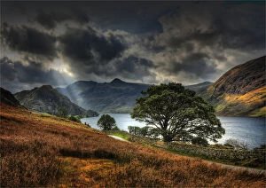 Images Dated 25th September 2011: Crummock light