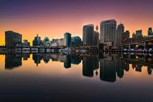 Images Dated 25th June 2017: Darling Harbour reflection