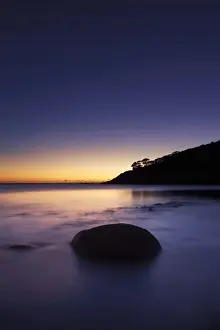 Dawn sunrise at Bluestone Bay, Freycinet National Park, Tasmania, Australia