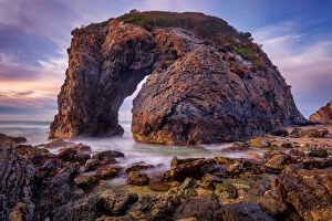 Images Dated 2020 July: Distinctive Horsehead Rock, Bermagui