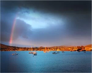 Images Dated 30th March 2011: Dover, a small fishing village in the south of Tasmania