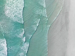 Images Dated 15th August 2023: Drone photo showing waves from the Southern Ocean washing onto a beach, Lucky Bay, Esperance
