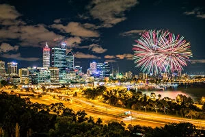 Images Dated 28th October 2016: Fierworks over Perth