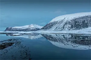 Flakstadoya Winter Dawn